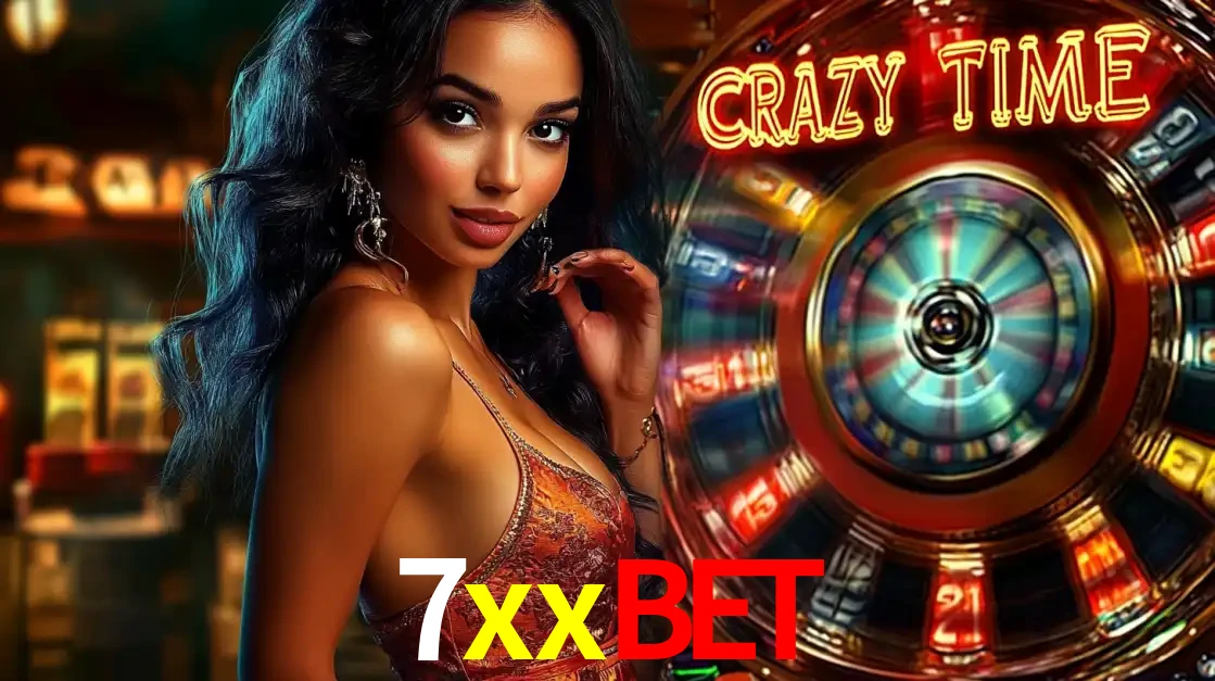 Mulher elegante ao lado da vibrante roda da fortuna do jogo de cassino ao vivo Crazy Time, um dos game shows mais populares e cheios de prêmios do 7xxbet.